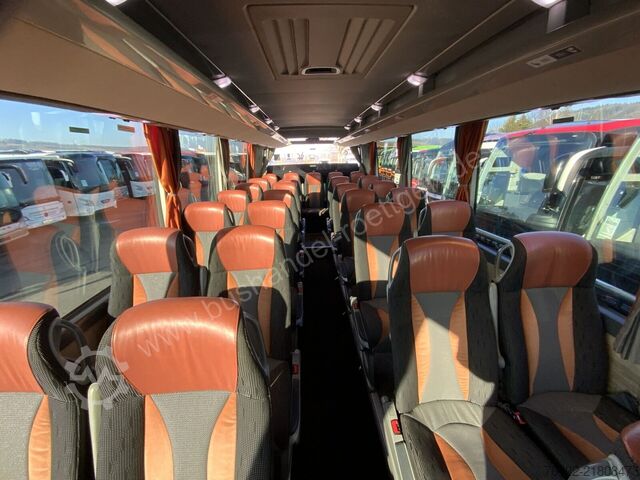 Autobus granturismo Setra S 516 HD