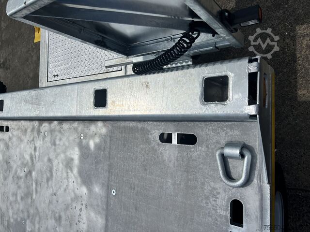 Alçak şasi römork Möslein T 3-9,20 F 3 Achs Tieflader mit gerader Ladefläche 9 m, Neufahrzeug