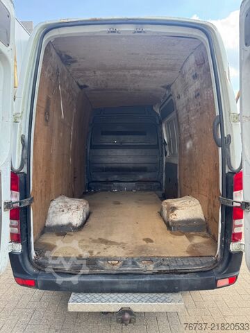 Furgoneta Mercedes-Benz Sprinter 515 **AIRCO-FRENCH VAN**