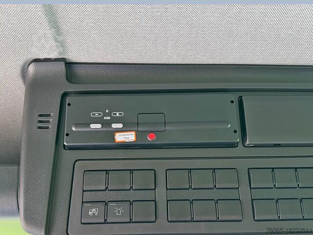 Camion cisternă MAN TGM 18.250 BB Fuel Tank Truck (2 units)