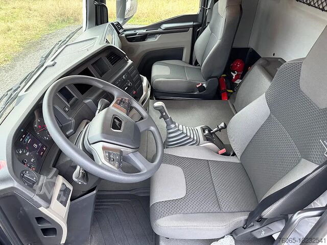 Chladírenská/mrazírenská přeprava MAN TGS 33.360 BB CH 6x4 Refrigerated Box Truck