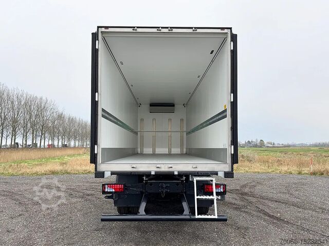 Chladírenská/mrazírenská přeprava MAN TGS 33.360 BB CH 6x4 Refrigerated Box Truck