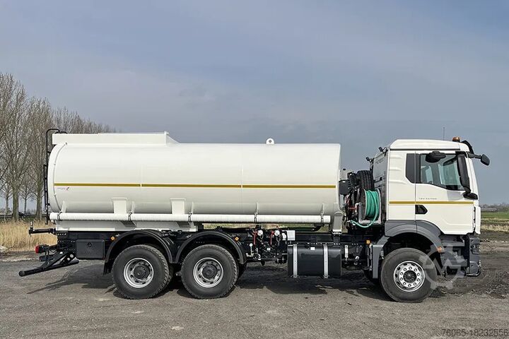 Voedseltanker MAN TGS 33.400 BB CH Water Tank Truck (14 units)