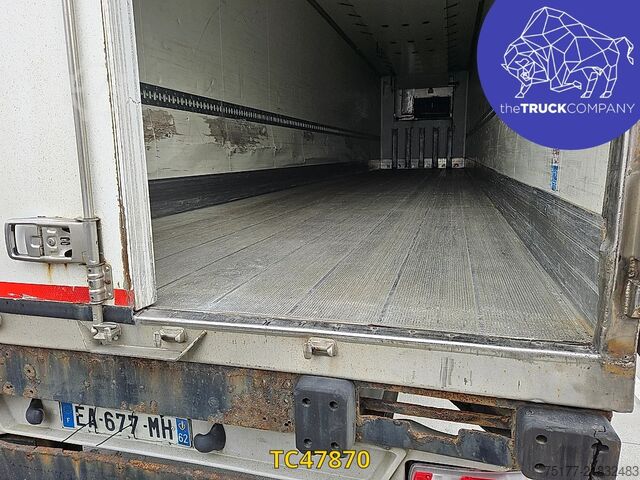 Transport chłodniczy/mrożony Kögel 
