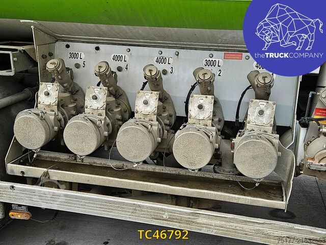 Tank Renault Premium 320