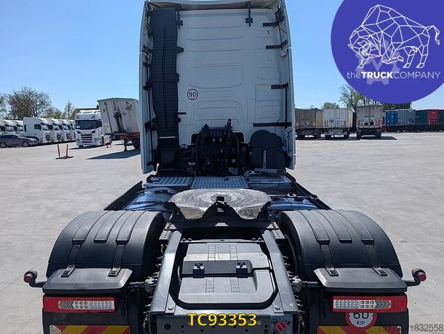 Padrão-SZM Volvo FH i-save 500