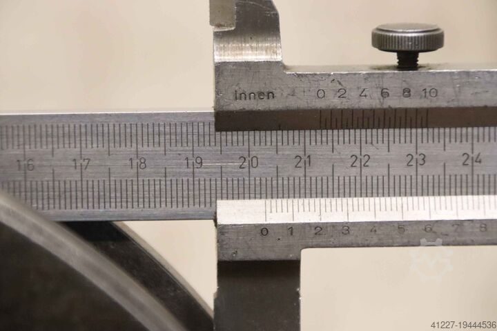 Portamuelas unbekannt Aufnahme Ø 213 mm / Konus Ø 56-59 mm