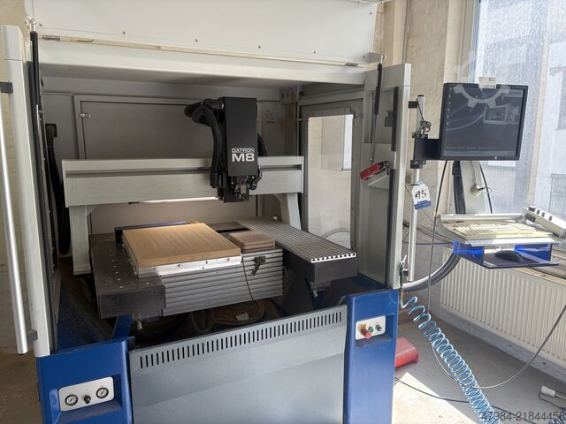 CNC Bearbeitungszentrum/Bearbeitungssyst DATRON M8A