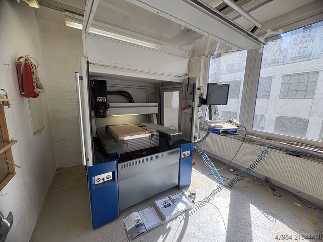 CNC Bearbeitungszentrum/Bearbeitungssyst DATRON M8A