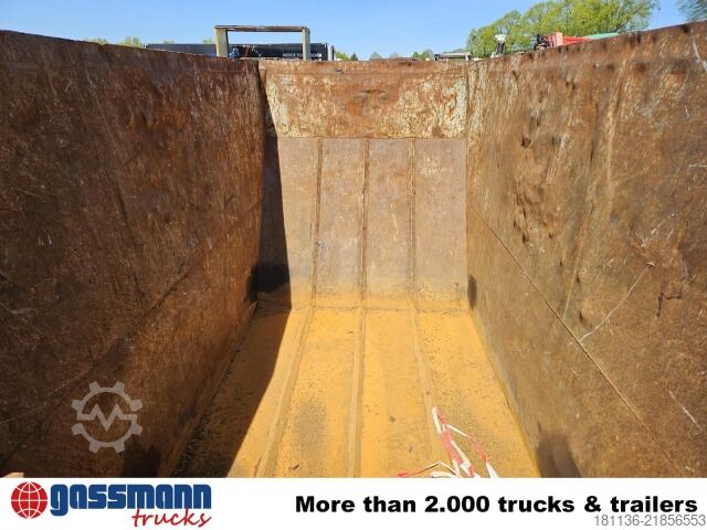 Cassone scarrabile  Absetzcontainer ca. 10m³ offen