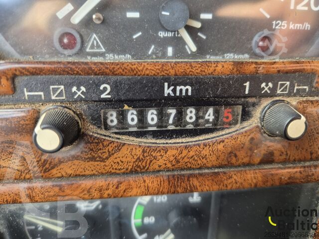 Avfallsbil MAN 27.464