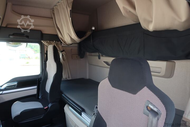 Standart çekici MAN TGX 18.500 BLS 4x2