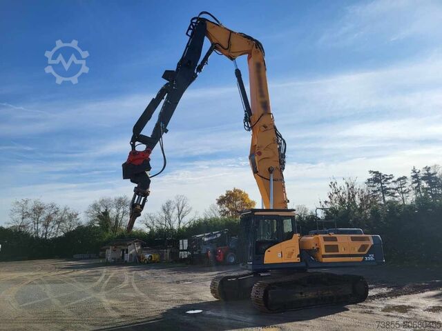 Pelle de démolition Hyundai HX330L with demolition boom, standard boom & shear