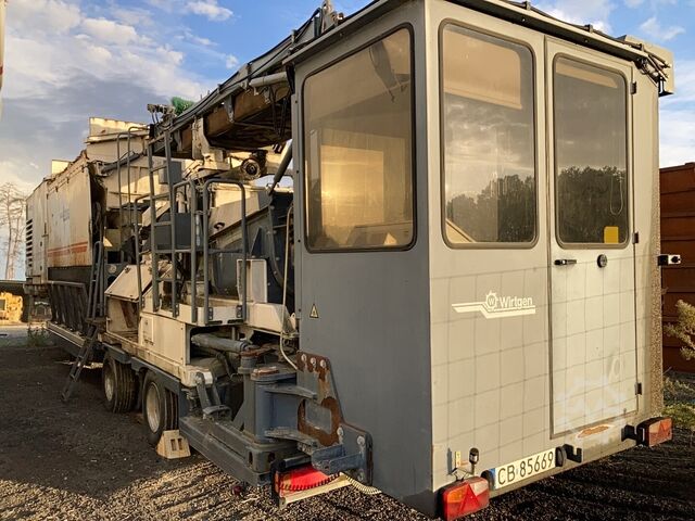 Riciclatore d'asfalto Wirtgen KMA 200