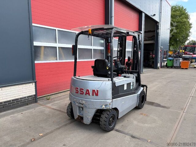 Gaffeltruck Nissan GQ02 L 30 CU