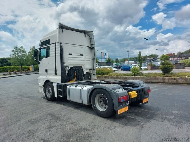 Standardni tegljač MAN TGX 18.480 XXL- INTARDER-2 Tanks-NEW Clutch