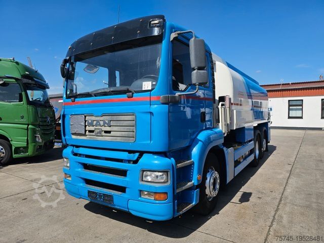 Tartálykocsi MAN TGA 26.440 * 3 KAMMER *OBER-/UNTERBEFÜLLUNG*LIFT