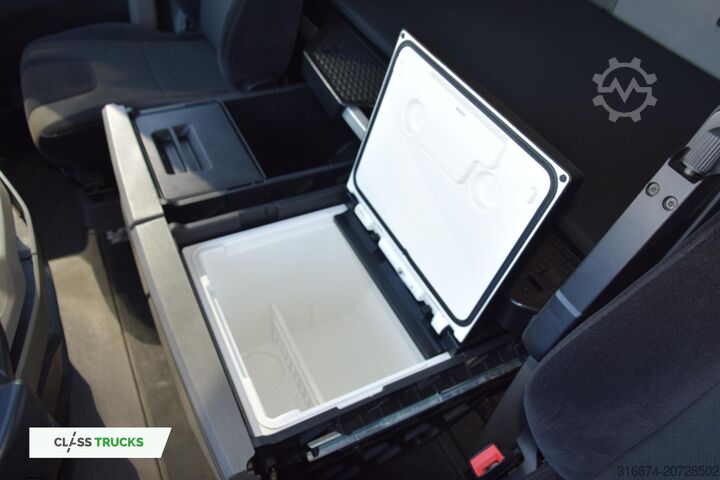 Standardowy ciągnik siodłowy MAN TGX 18.470 GX