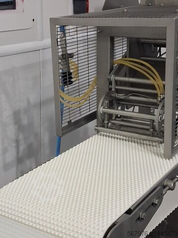 Maszyna do przetwarzania ryb Carnitech CT 2612 Pin-boning & Packing Line