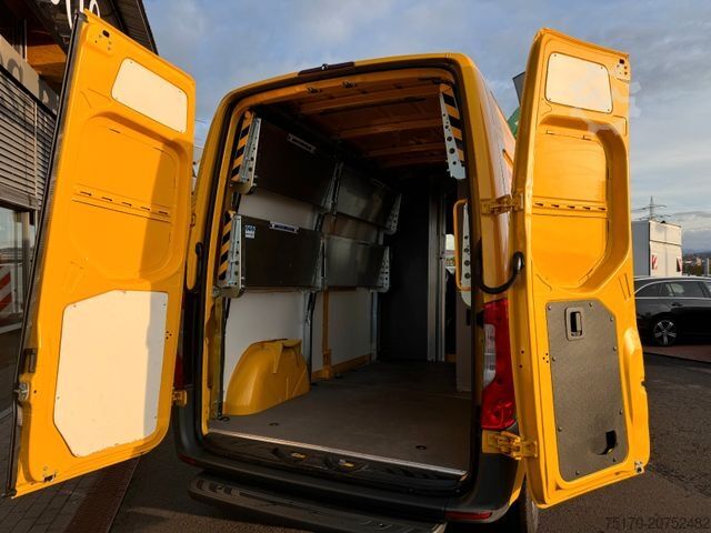 Panel van MERCEDES-BENZ eSprinter 312 DHL Regal KEP-Ausbau