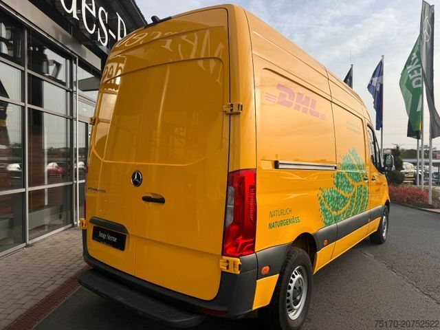 Bestelwagen met verhoogd dak MERCEDES-BENZ eSprinter 312 DHL Regal KEP-Ausbau