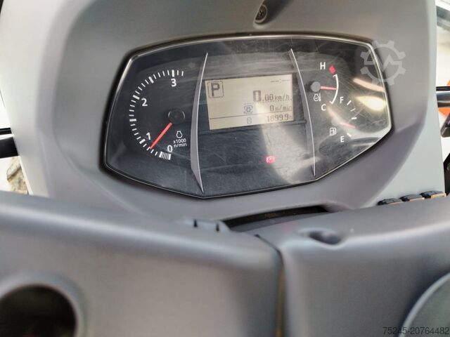 Tractor Kubota M-5101