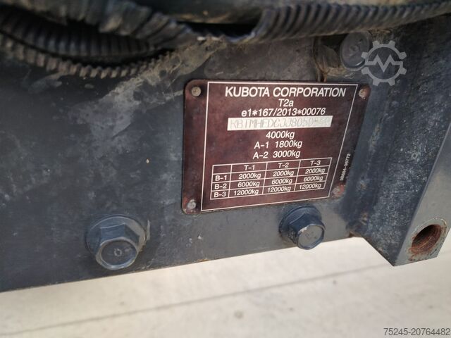 Tractor Kubota M-5101