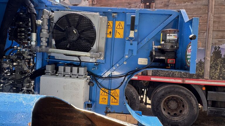 Tractor Jenz Cipper - Case tractor