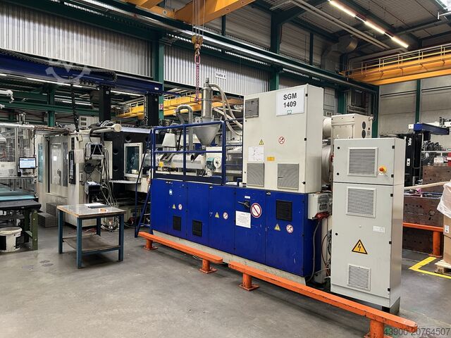 Formsprutningsmaskin KraussMaffei KM 950 - 8100 MX