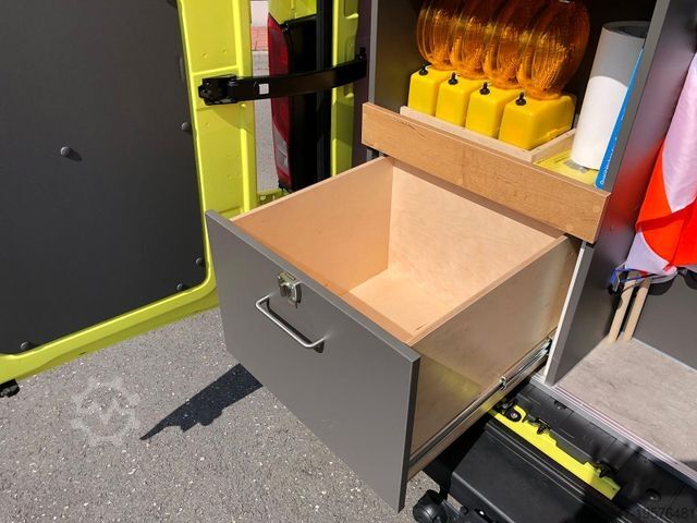 Bestelwagen MAN TGE 3.180 L3H2 BF 4 BEGLEITFAHRZEUG ACC LED NAVI