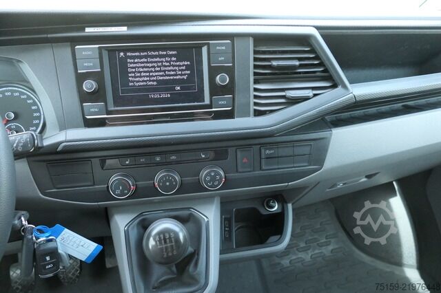 Panelová dodávka Volkswagen T6.1 Transporter 2.0 TDI 4Motion Hochdach Lang Klima Sitz &Standheizung Werkstatteinbau