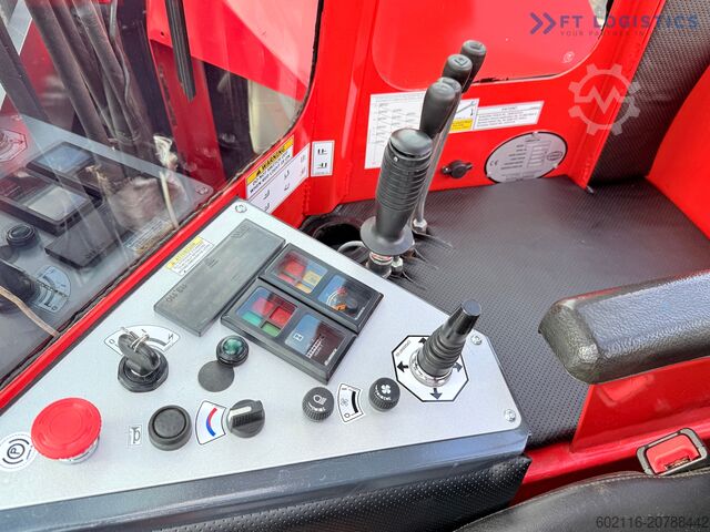 Vierwegvorkheftruck Combilift C8000 GAS TRIPLEX 8300 WIDE POSITIONER