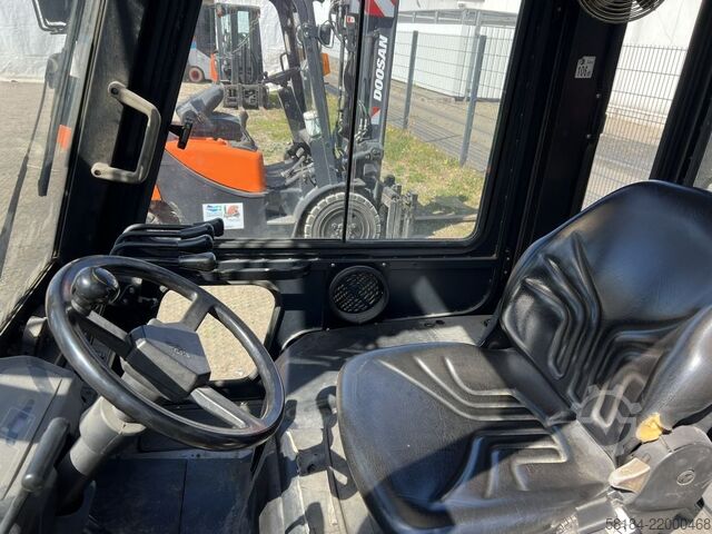 LPG gaffeltrucks EP CPYD40-RW17