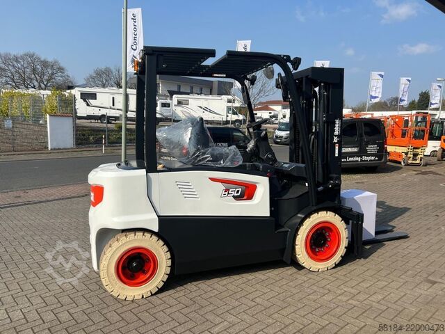 Elektrische vorkheftruck met 4 wielen Bobcat B50 XC-7