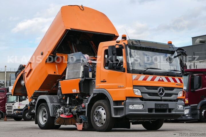 Gatusopmaskin MERCEDES-BENZ Atego 1324 Straßenkehrmaschine Bucher