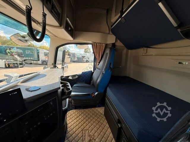 Standard dragbil VOLVO FH 460 - 4x2 - Hydraulik - Top Zustand
