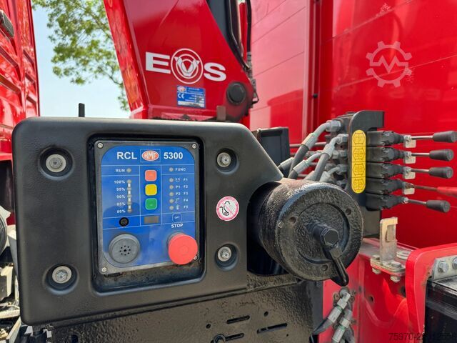 Vrachtwagen met kraan MAN TGX 26.480 XXL 6X2 HMF 2620 CRANE + BDF BODY + ...