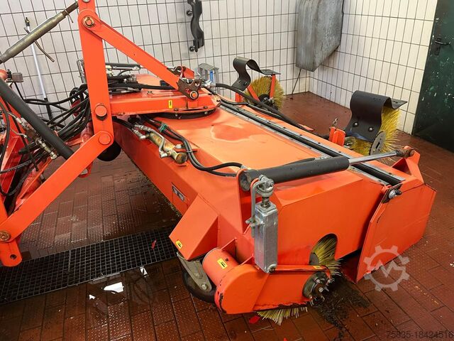 καθαριστής Dücker FKM 2400