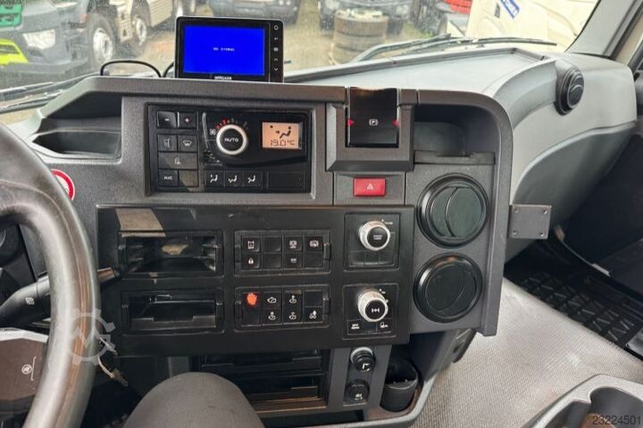 Tippbil RENAULT C480 10x4 Moser Bordmatik