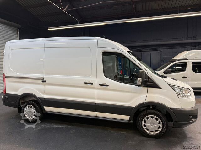 Furgoneta de caja alta FORD Transit Kasten L2H2 Klima Tempomat R-CAM PDC AHK