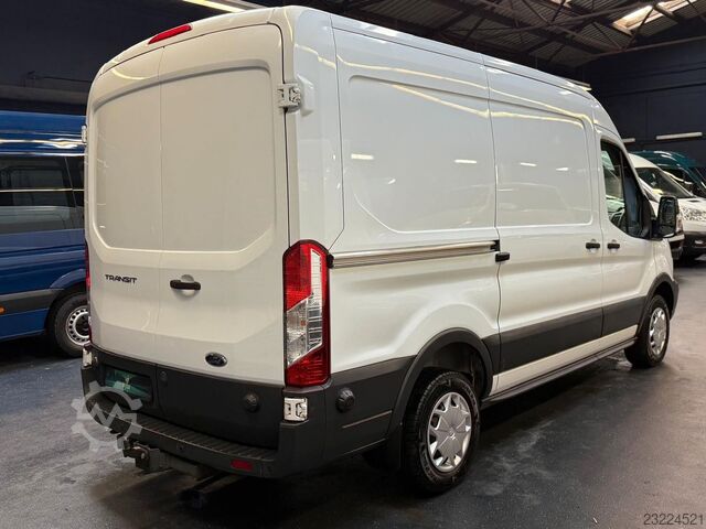 Furgoneta de caja alta FORD Transit Kasten L2H2 Klima Tempomat R-CAM PDC AHK