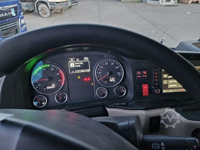Standardowy ciągnik siodłowy MAN TGS 18.470 4x4 Hydrodrive BL