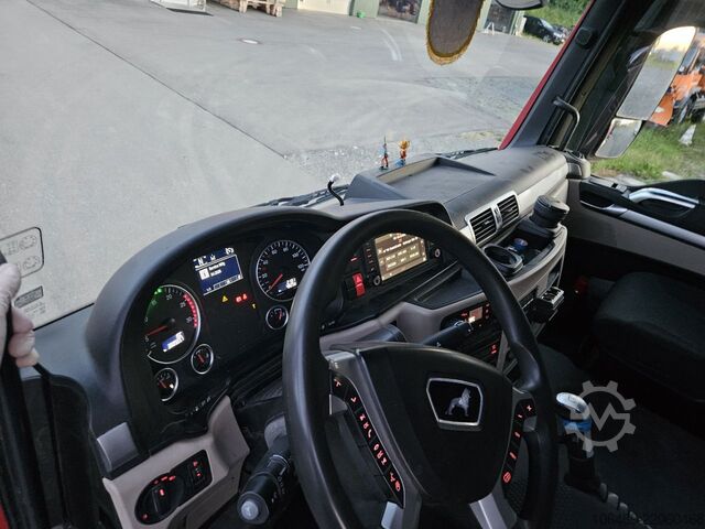 Standardowy ciągnik siodłowy MAN TGS 18.470 4x4 Hydrodrive BL