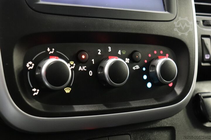 Bestelwagen Renault Trafic 2.0 dCi 120PK EURO 6 - Airco - Navi - Cr...