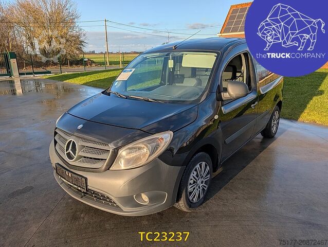Dobozos furgon Mercedes-Benz Citan