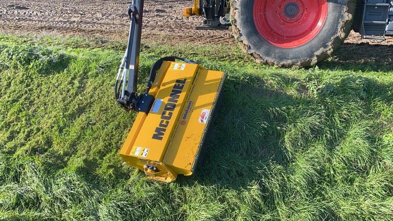 Cositoare cu braț McConnel PA5035