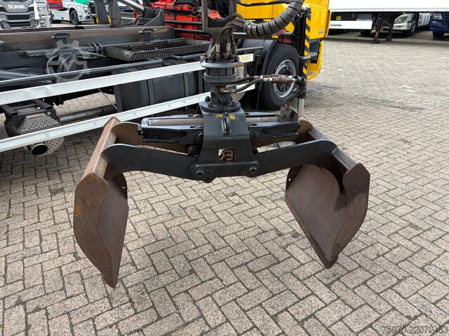Camion-grue DAF CF 75.250 PALFINGER CRANE + HOOKLIFT  143.037km