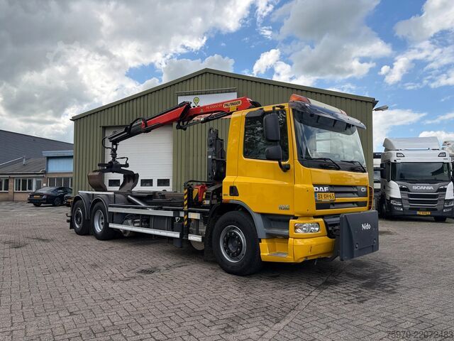 Vrachtwagen met kraan DAF CF 75.250 PALFINGER CRANE + HOOKLIFT  143.037km