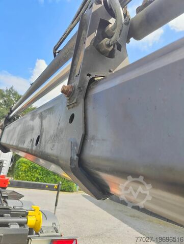 Haakarmsysteem MAN TGS 26.420 Container / Palfinger PK18002