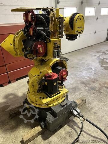 Robot industriel Fanuc R-2000iB 165CF RJ3iC/R30iA Controller